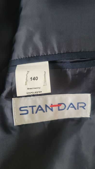 Garnitur komunijny plus koszule 140 Standar