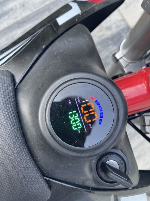 Cross Elektryczny