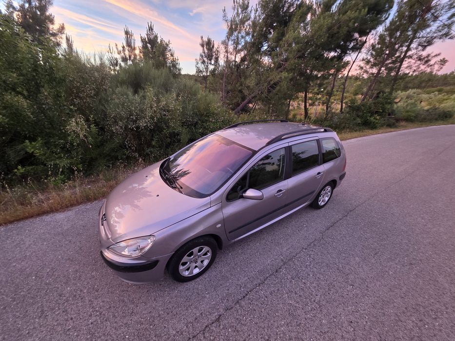 Peugeot 307 SW 1.4 HDi Diesel – Económica e Espaçosa