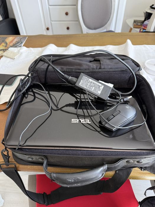 Computador portátil461307754809272324