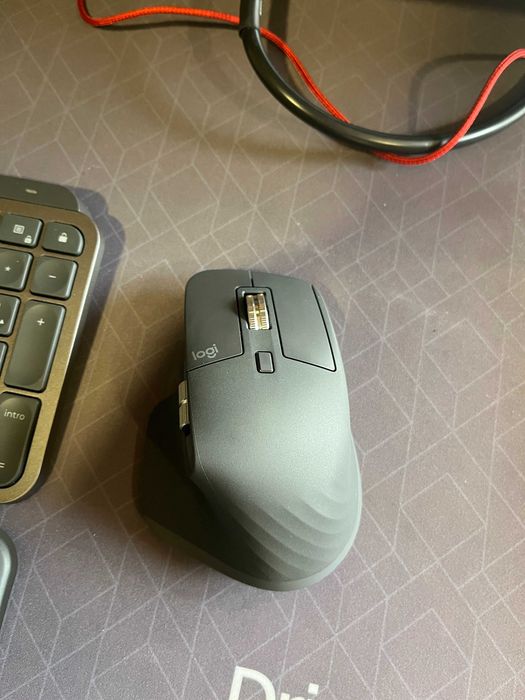 Teclado Logitech e Rato Logitech MX Keys S Bluetooth Graphite (PT) Usado 1 semana