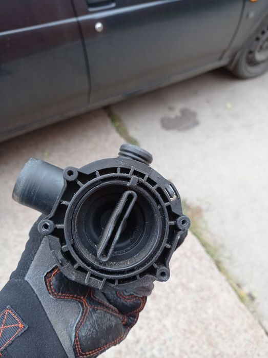 Помпа водяной насос стиралка LG