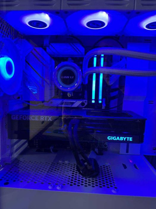 Відеокарта GIGABYTE GeForce RTX 4070 12Gb GAMING OC на Гарантії