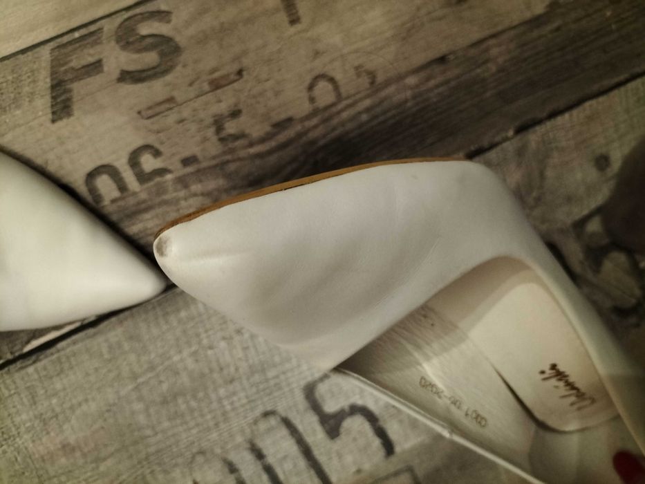 Szpilki białe, ślubne 37