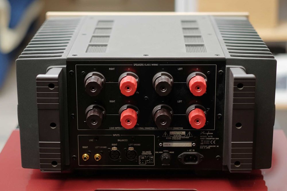 Accuphase A-70 wzmacniacz mocy używany