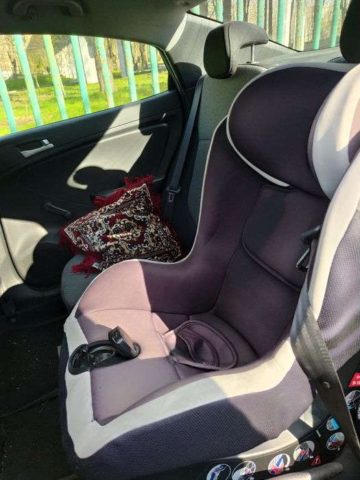 Дитяче автокрісло Chicco Go-One Moon 9-18 кг