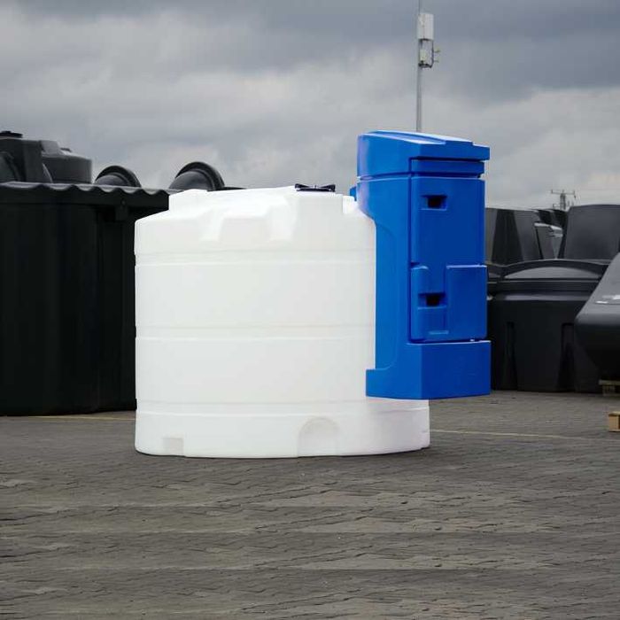 Zbiornik do ADBLUE ze skrzynią dystrybucyjną 2500 litrów + Licznik k24