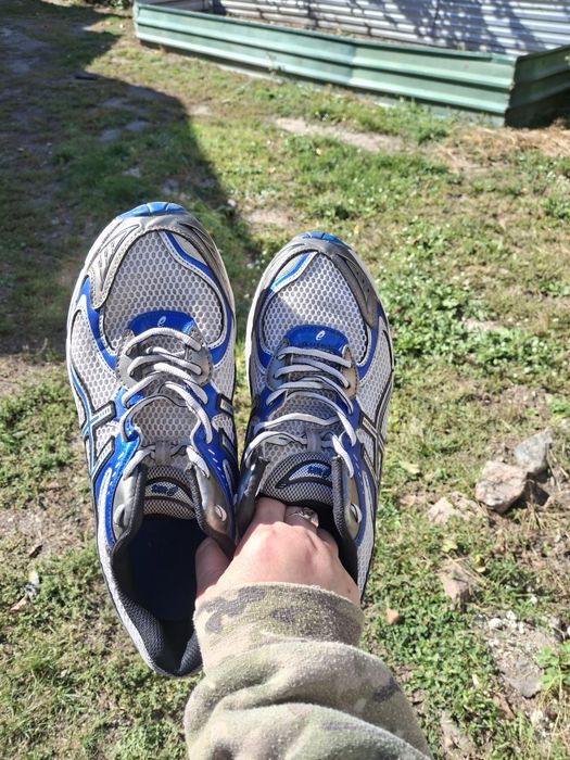 Кросівки чоловічі Asics — zdjęcie 4