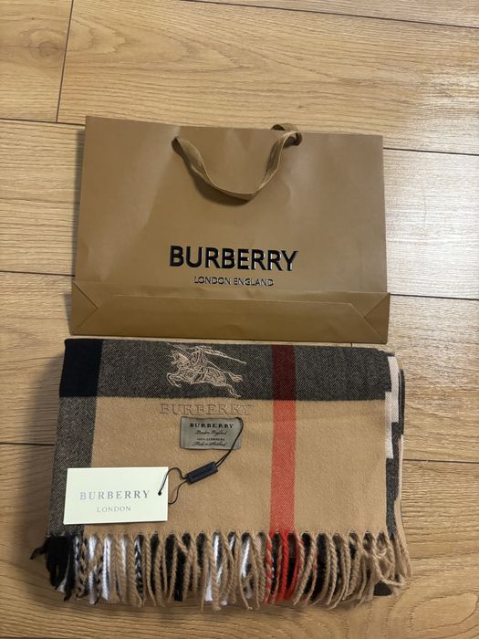 Oryginalny Szalik Burberry