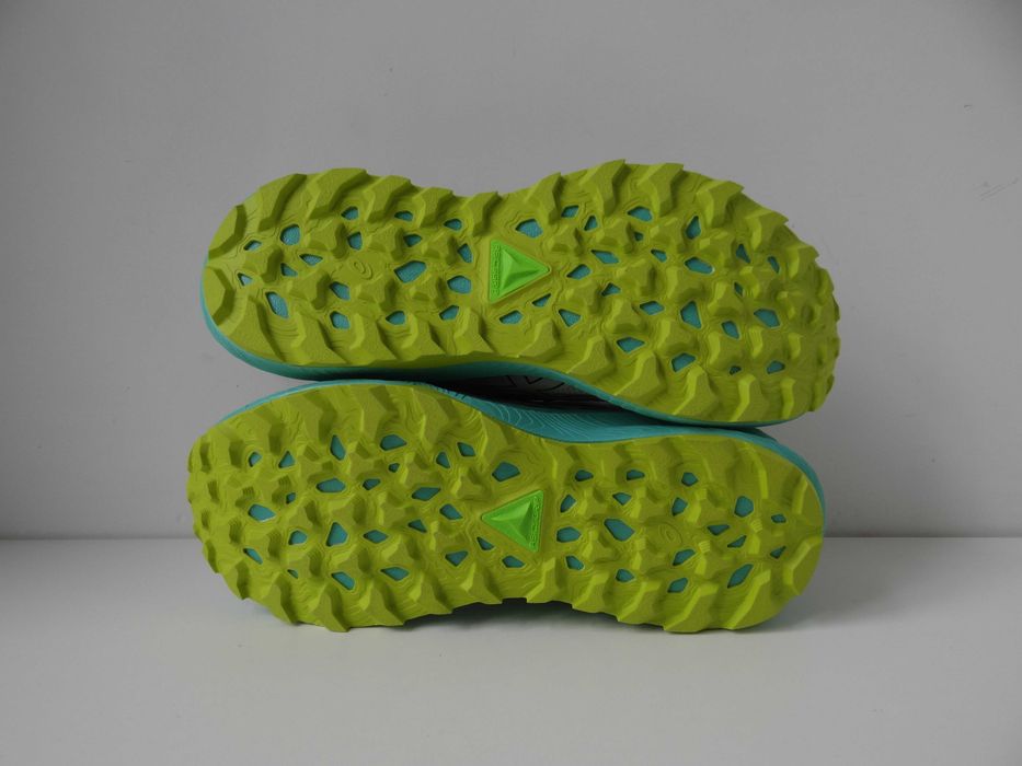 Buty do biegania Asics Trabuco Terra 3 roz 43,5-27,5cm