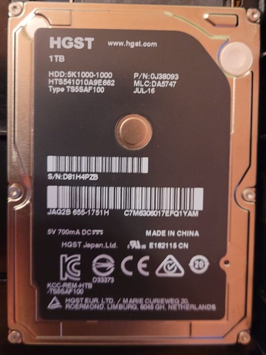 Disco rígido HGST 1TB . 2,5