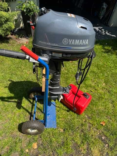 Sprzedam silnik Yamaha 6 KM