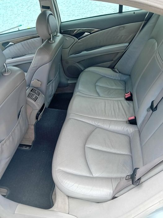 Carro como novo sempre bem cuidado