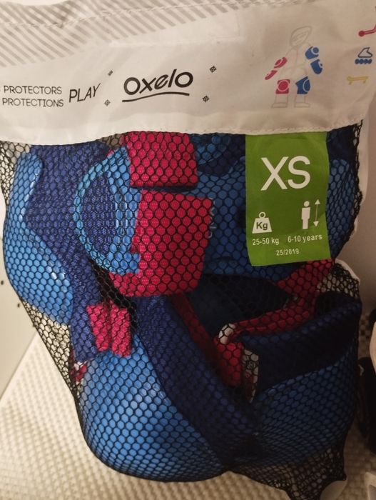 Patins oxelo 26-28 + proteções