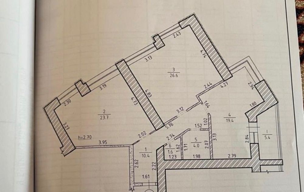 Продам велику 2к квартиру. Лушпи. Новобудова. Еверест