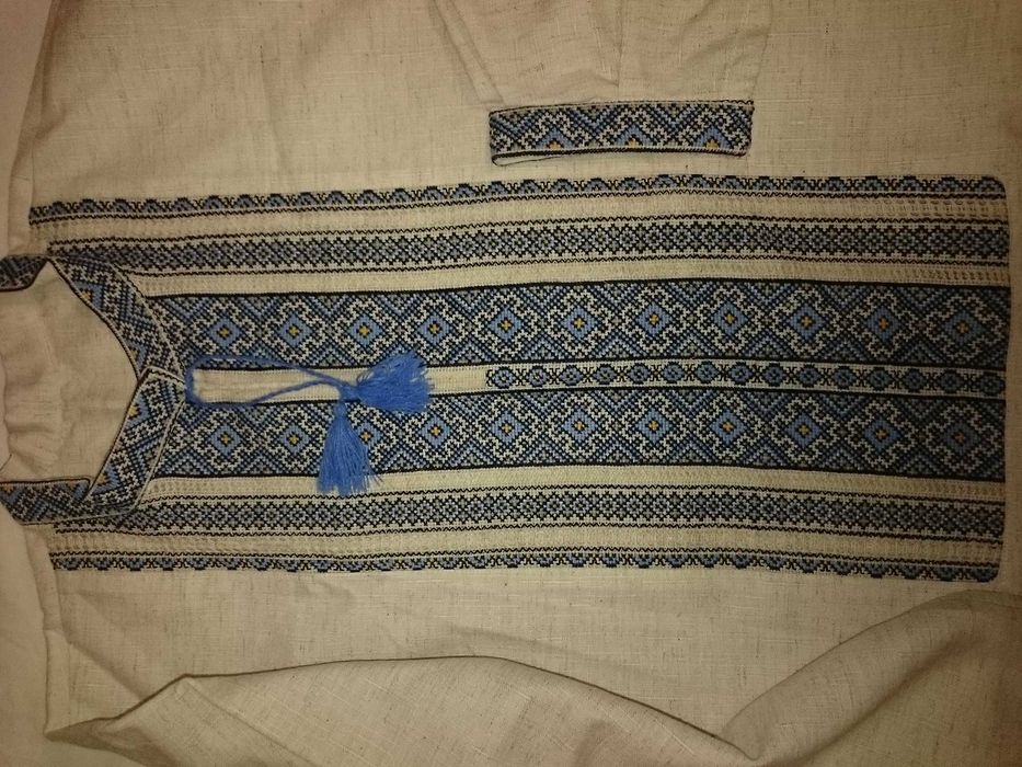 Дуже стильна, крутезна вишиванка на подарунок. Льон. 46 р