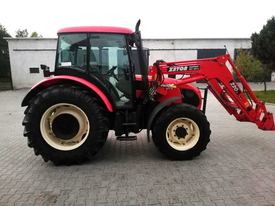 Ciągnik Zetor Proxima 8441