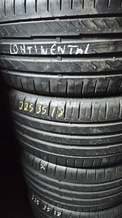 Pneus  225/35/18