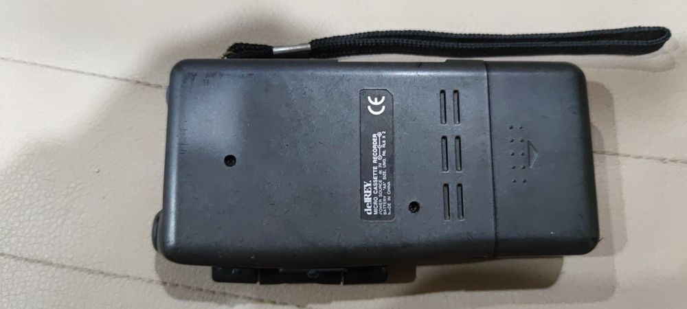 Диктофон ,магнитофон, стерео delREY   .