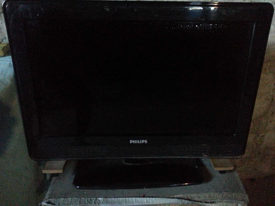Telewizor zepsuty Philips LCD 26 MG 8 FC