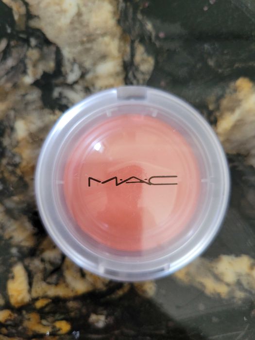 Mac glowplay blush cheer up