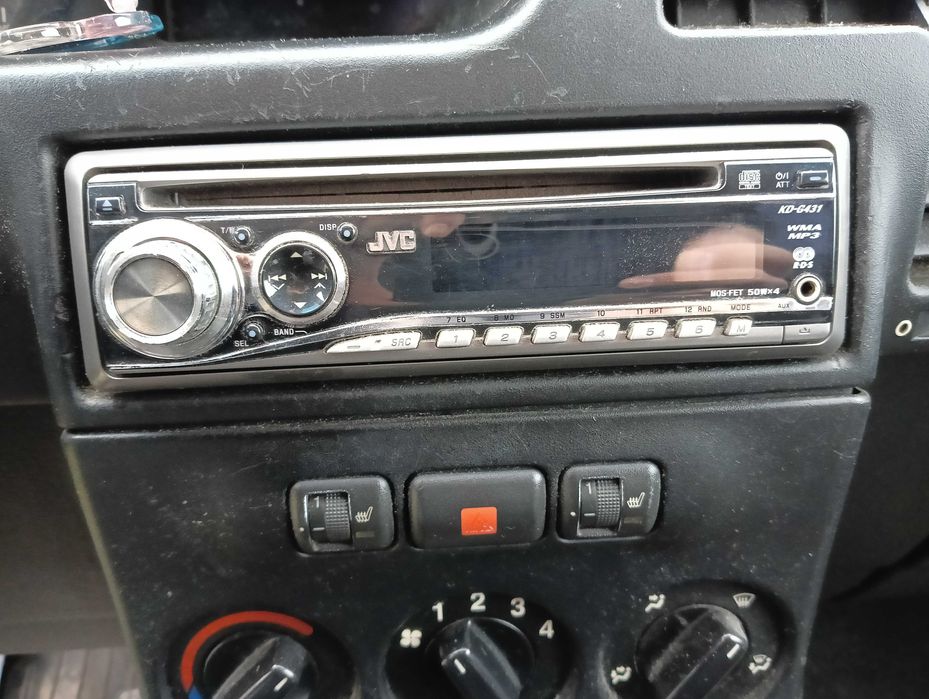 Radio samochodowe JVC