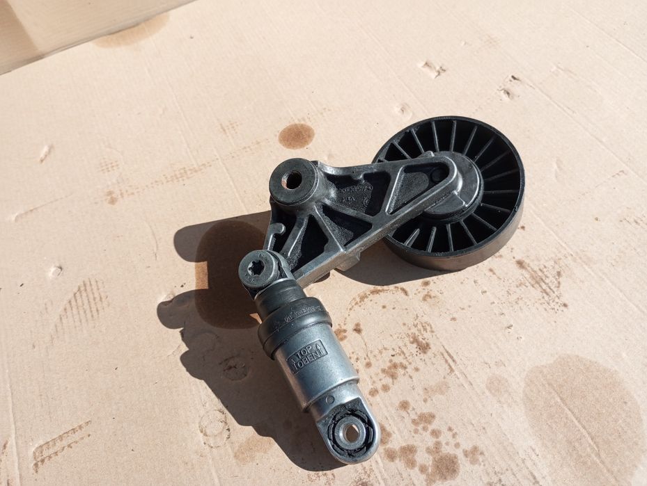 Натяжний ролик механізм 2.0 2.2 Opel Vectra Zafira Astra Omega Fronter