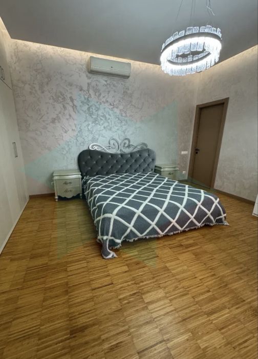Пропонується в оренду будинок 200 м²