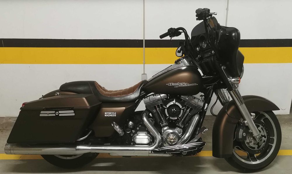 Harley Davidson street glide