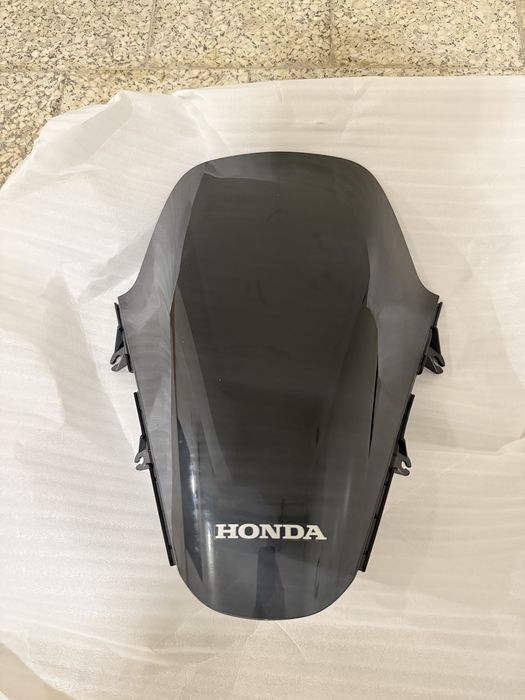 Owiewka, przednia szyba Honda PCX 2025 nowa