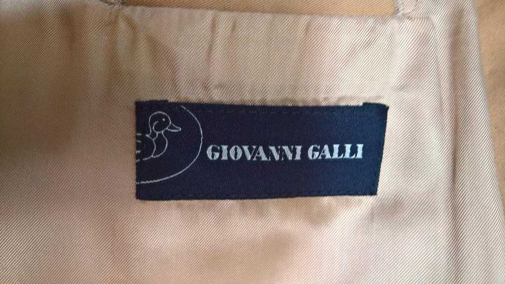 Fato Homem seminovo 54