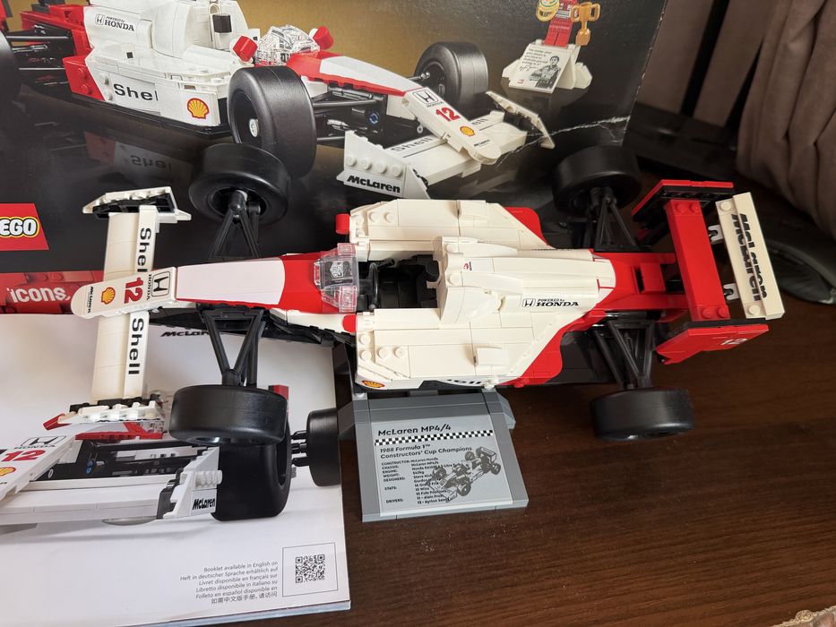 LEGO Icons McLaren MP4/4 i Айртон Сенна (10330) / Lego F1 / Lego Speed Champions