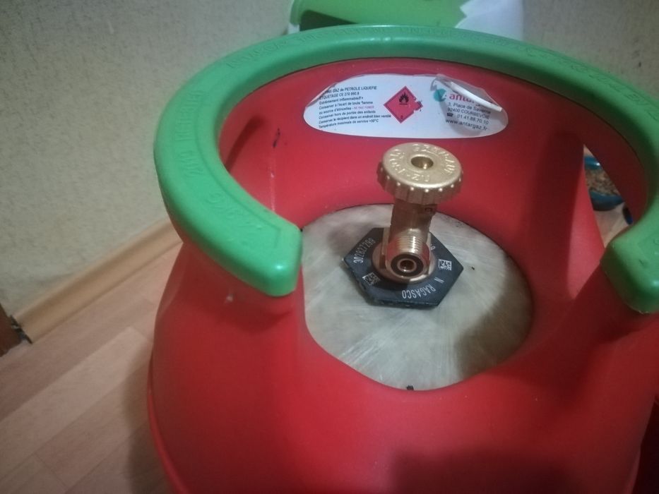 Газовые балони 27 литров и 12 литров