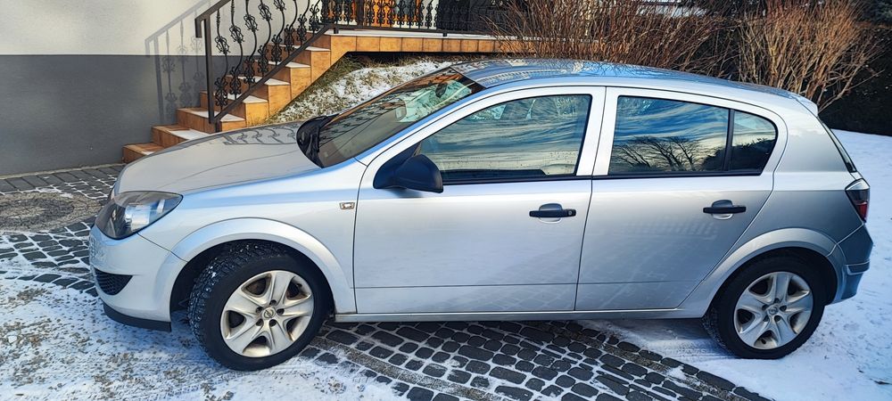 Opel Astra H,11r. Doinwestowana, Hatchback , 5D, Polecam