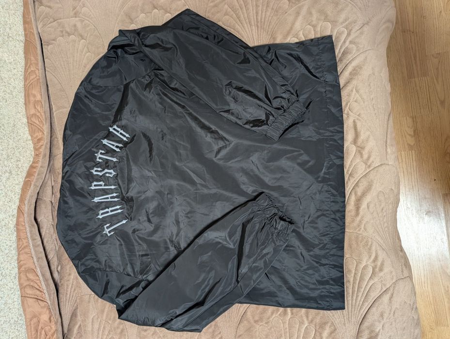 продам ветровку,куртку trapstar, трапстар — zdjęcie 3