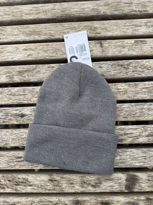 Шапка унісекс Nike Nsw Cuff Beanie Fut Flash Fs Grey [DO8145-071]