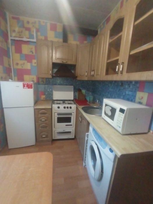 Срочно продам однокомнатную квартиру метро Индустриальная