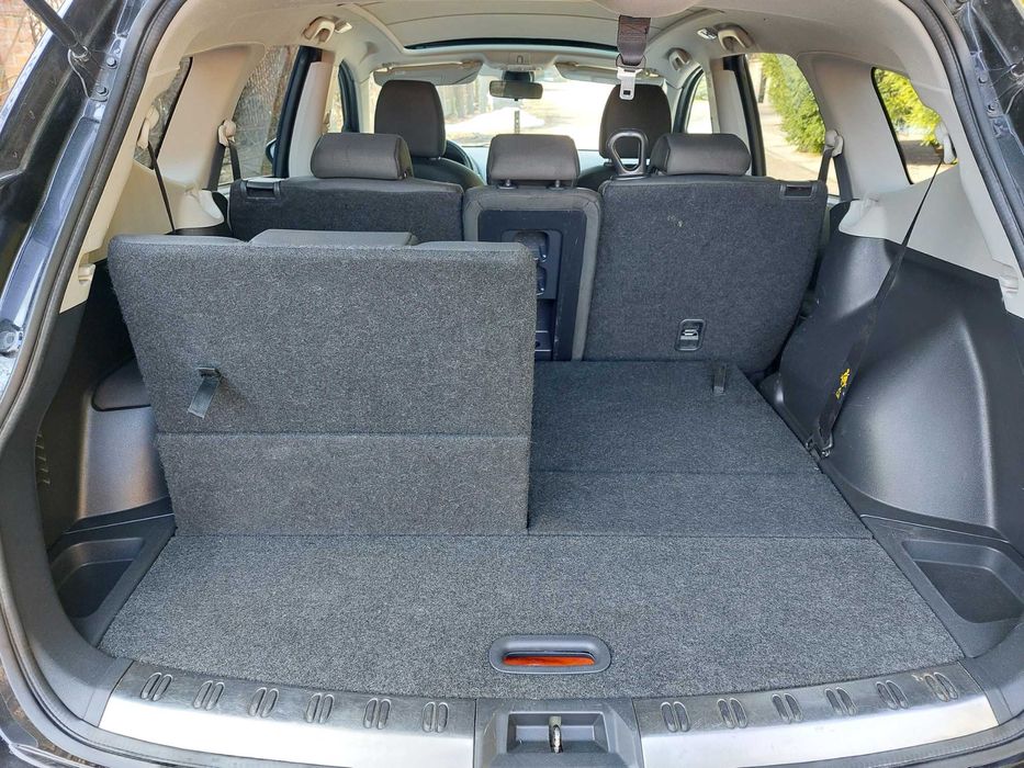 Nissan Qashqai+2 2012