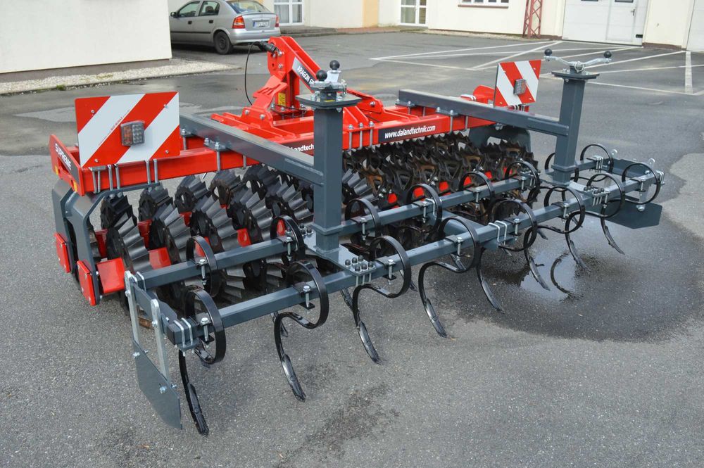 Wał pryzmatyczny uprawowy Aragon 300 Duo firmy DA Landtechnik