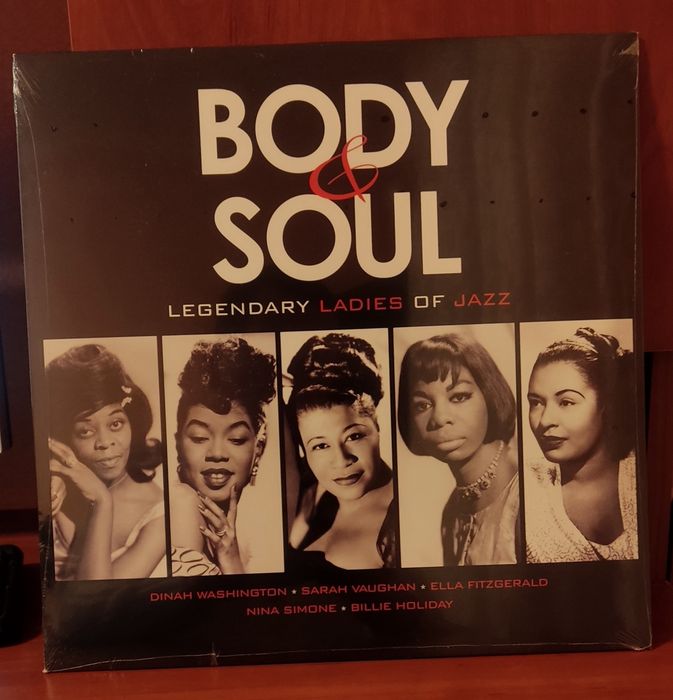 Грампластинки Beatles,  Body Soul, Элтон Джон, Chicago 18, Madonna
