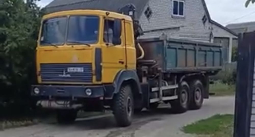 бортовой-самосвал МАЗ 6317 с краном-манипулятором 2014 год, 42000 км, 2000 м/ч
