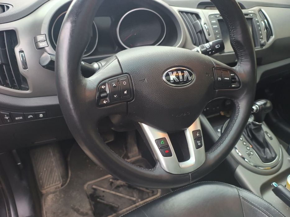 Sprzedam kia sportage lll 2.0 automat AWD