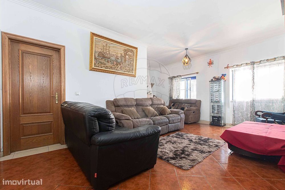 Apartamento T4 para venda — Carregado E Cadafais, Lisboa