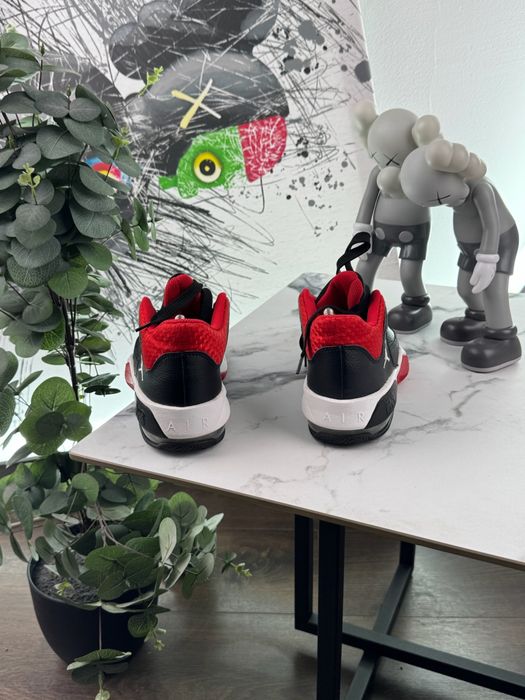 【2回使用美品】JORDAN MAX AURA 3 サイズ9 27cm jordan max aura 3 - купить обувь мужскую - Цена на OLX.ua
