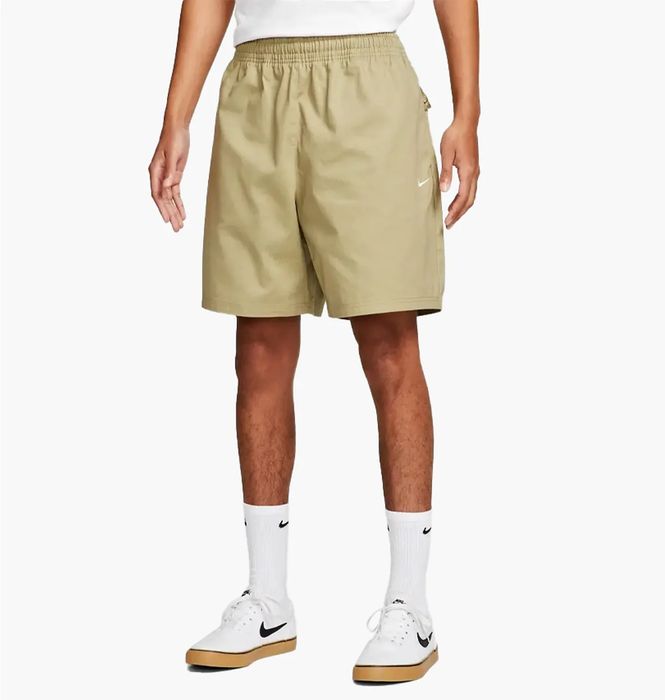 Оригінальні шорти Nike SB (оливкові) | L | Нові з бірками!