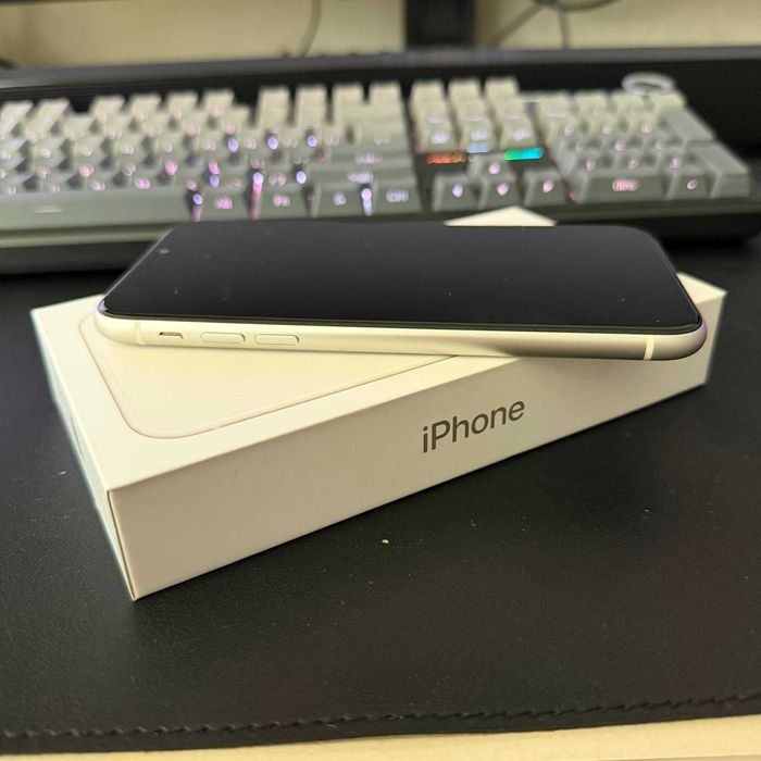 iPhone 11 128 GB айфон 11 White физ. SIM