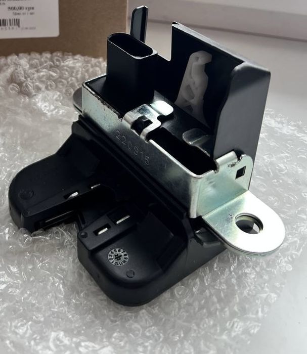 Замок багажника wv passat