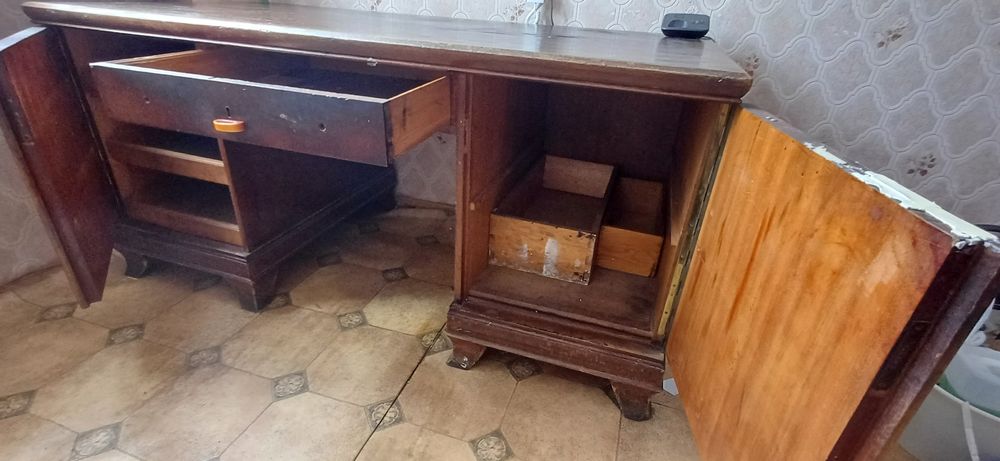 Biurko poniemieckie.