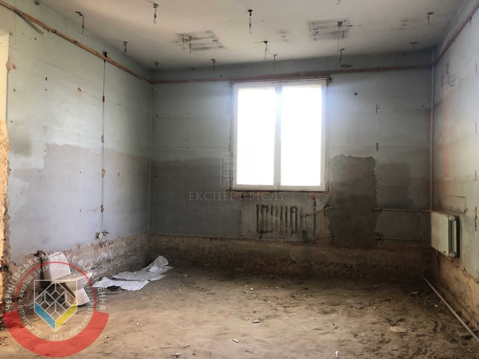 RLT V01 Оренда фасадного приміщення, вул. О. Довженка 96