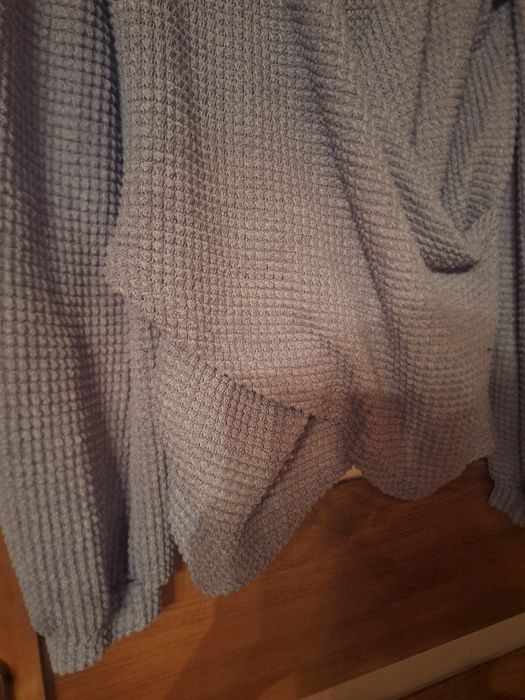 Sweterek damski Shein rozm.M stan bardzo dobry.